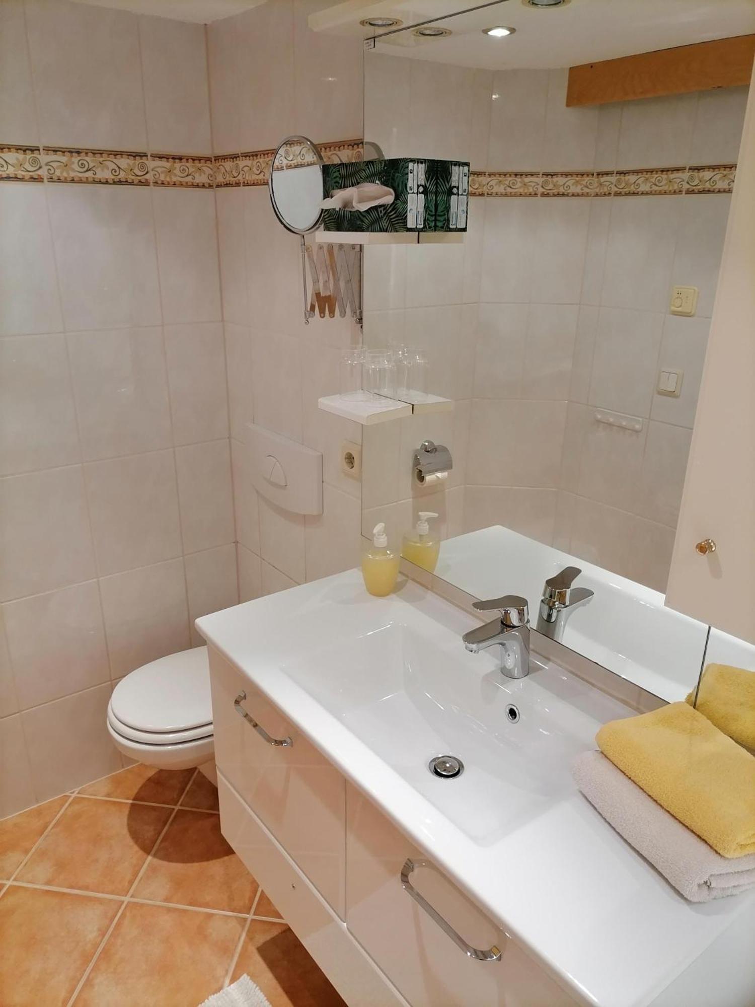 Birkenheim Widmann Hotel Langenfeld Phòng bức ảnh