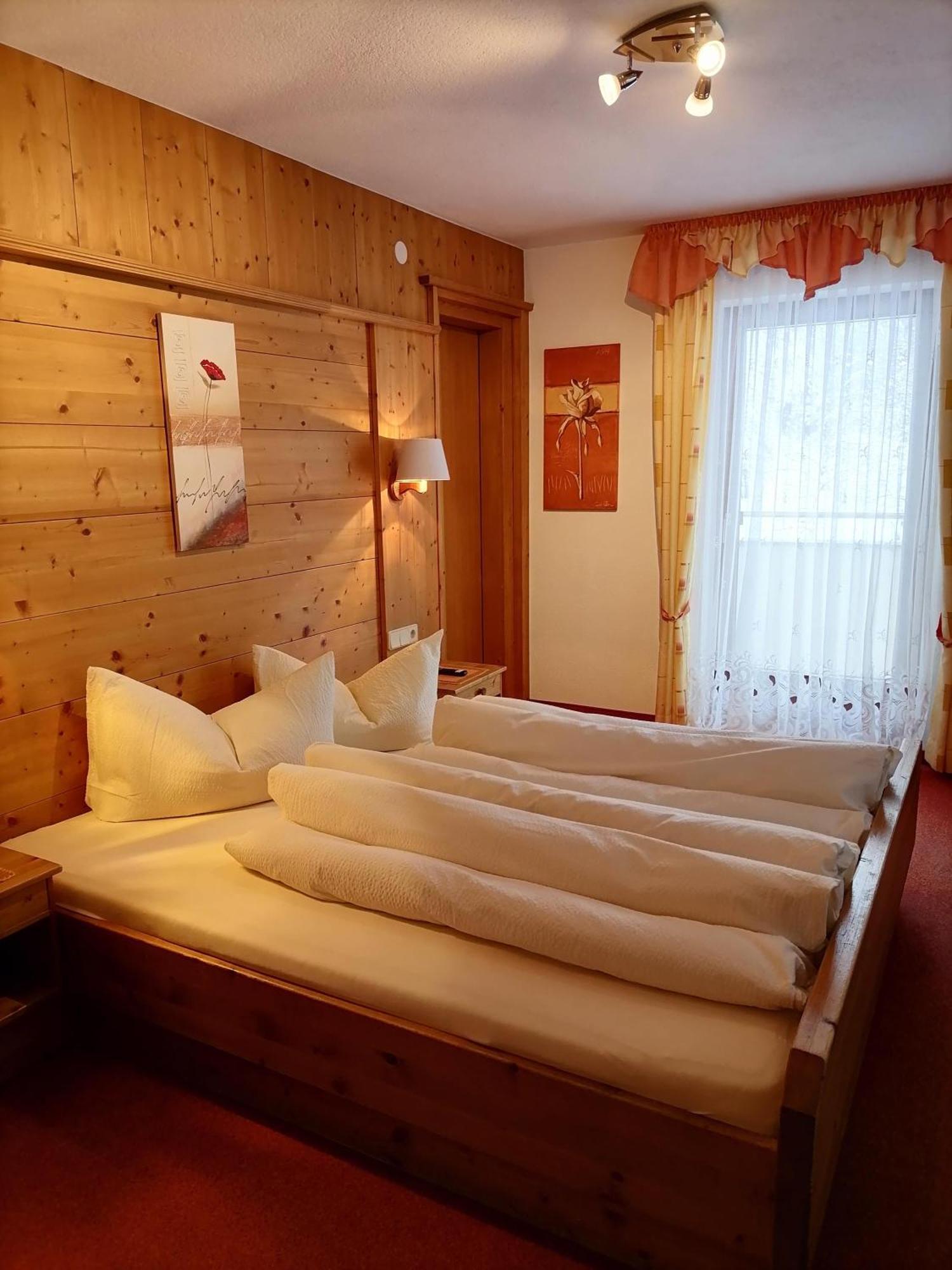 Birkenheim Widmann Hotel Langenfeld Phòng bức ảnh