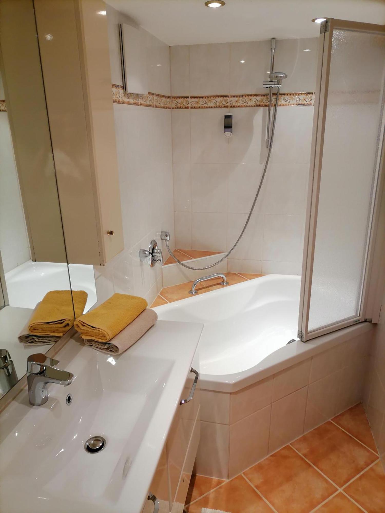 Birkenheim Widmann Hotel Langenfeld Phòng bức ảnh